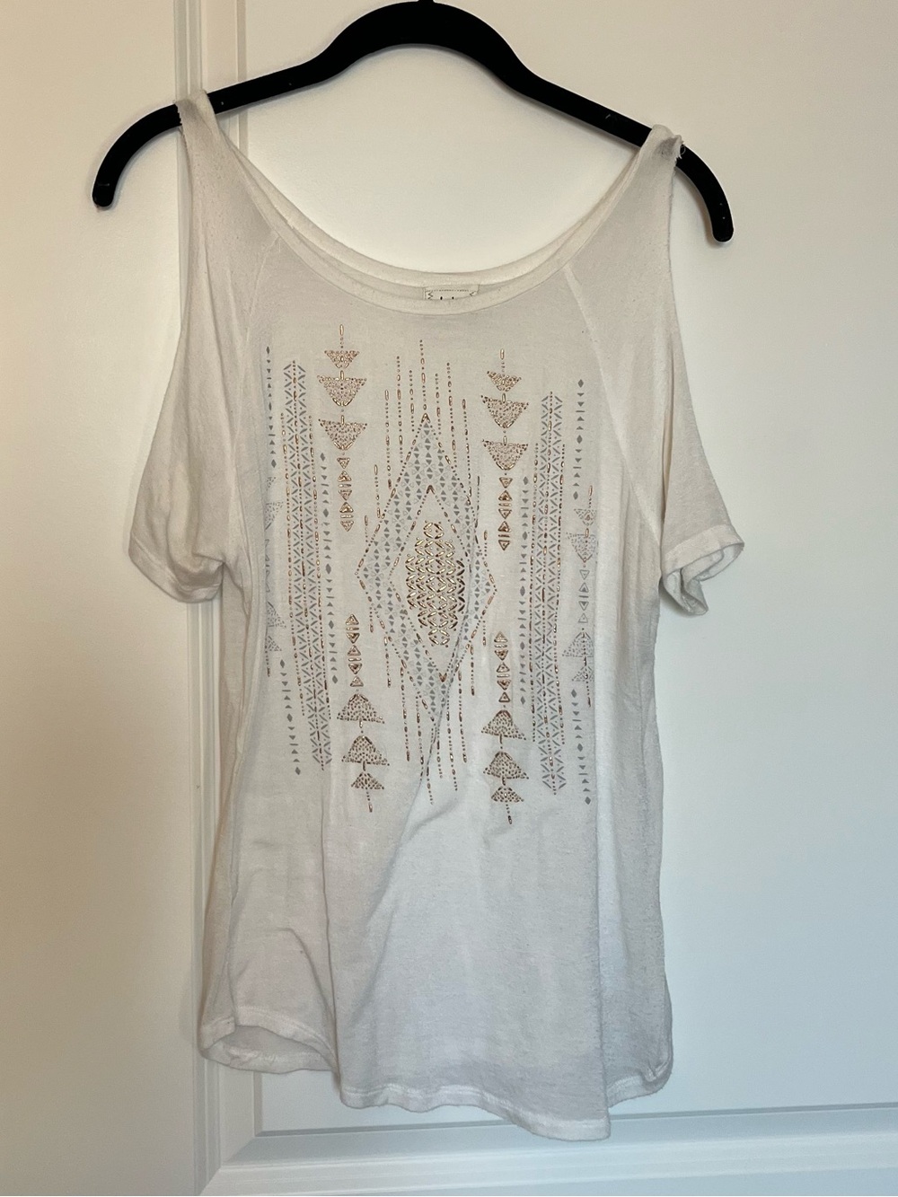 Daytrip White Short Sleeve Tee with Gold Geometric Embellishments